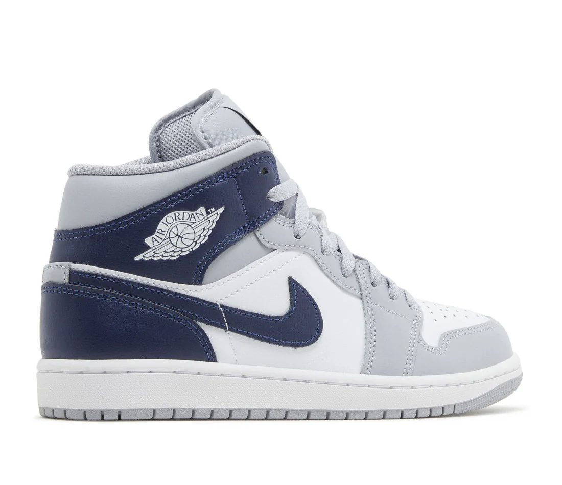 Air Jordan 1 Mid Wolf Grey Midnight Navy - Image 3