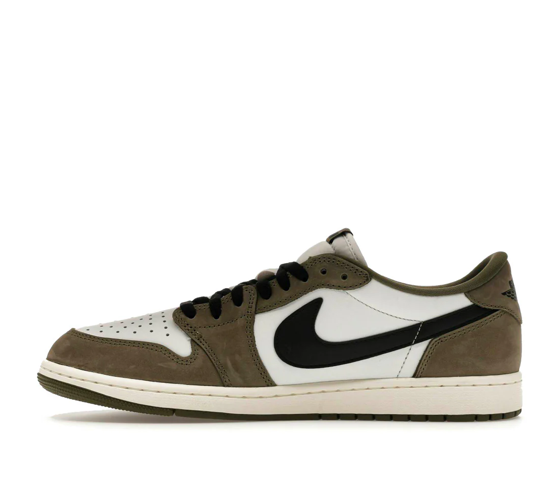 Air Jordan 1 Retro Low OG Medium Olive - Image 3