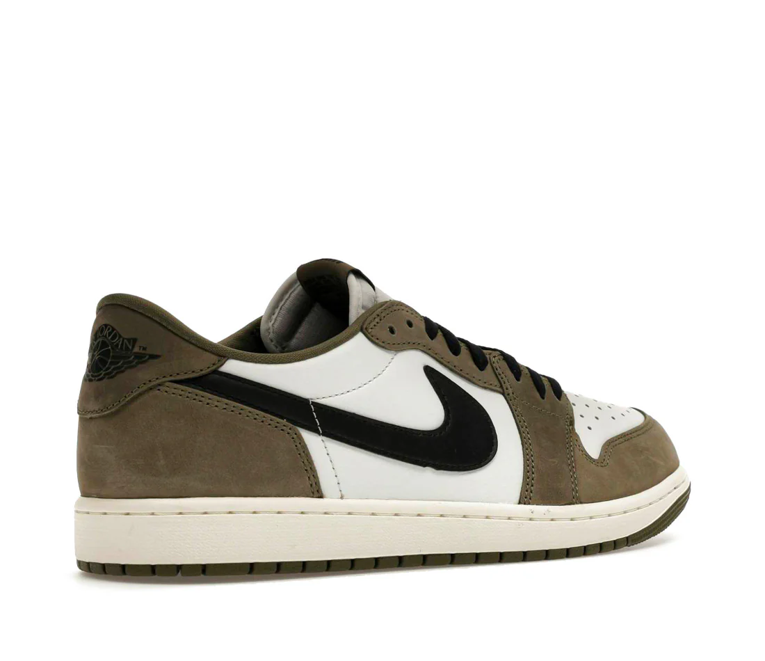 Air Jordan 1 Retro Low OG Medium Olive - Image 4