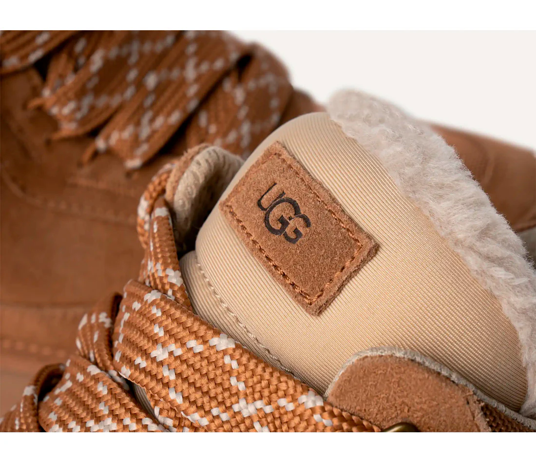 UGG Lowmel Chestnut - Image 4